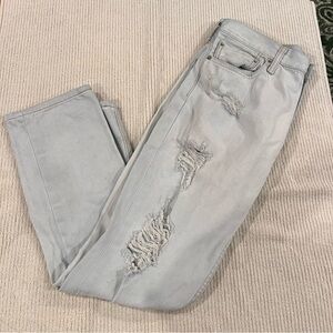 Levi Light Wash Distressed Women Jeans